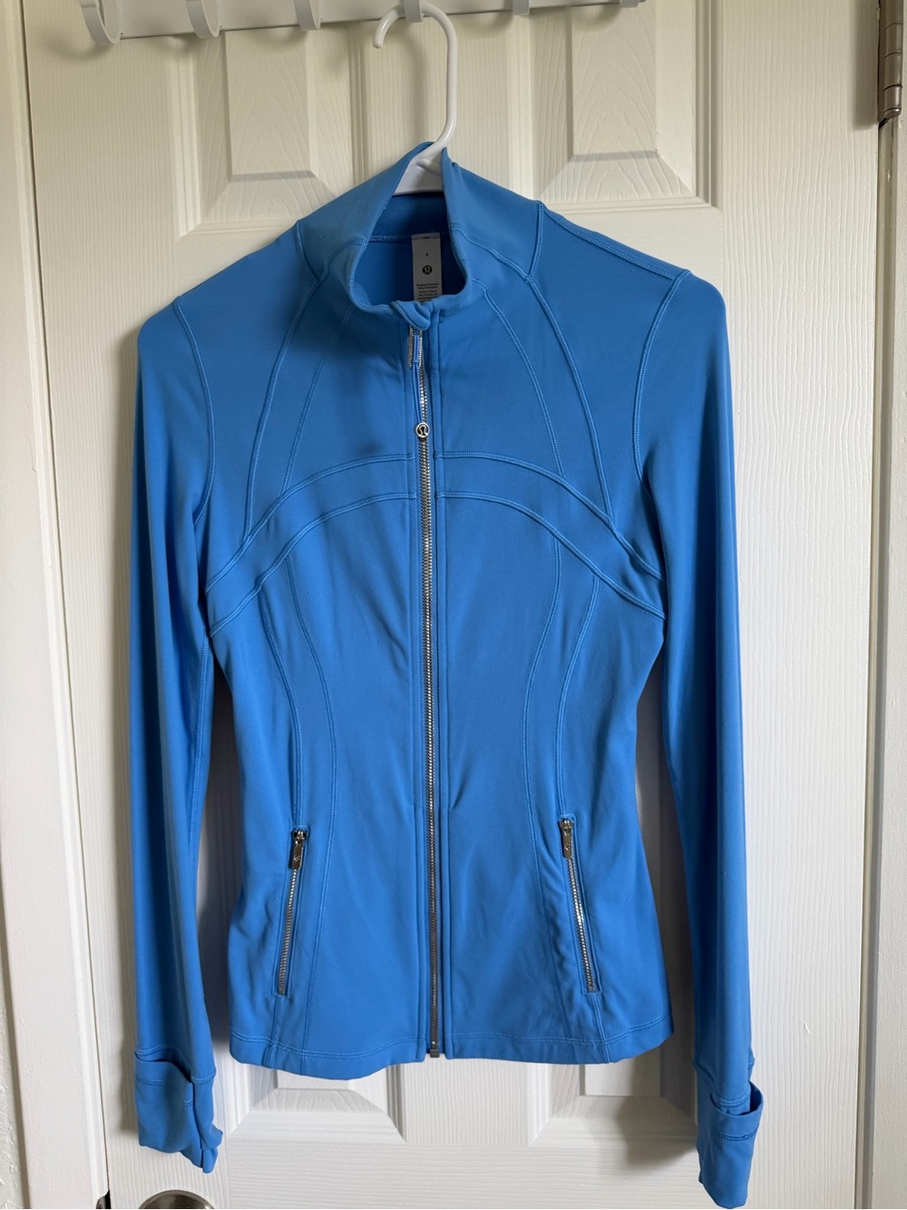 Lululemon Define Jacket Nulu in color Pool Party - Picture 2 of 5
